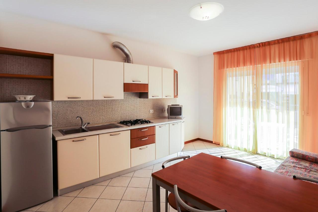 Ca' Mira Apartments กาออร์เล ภายนอก รูปภาพ